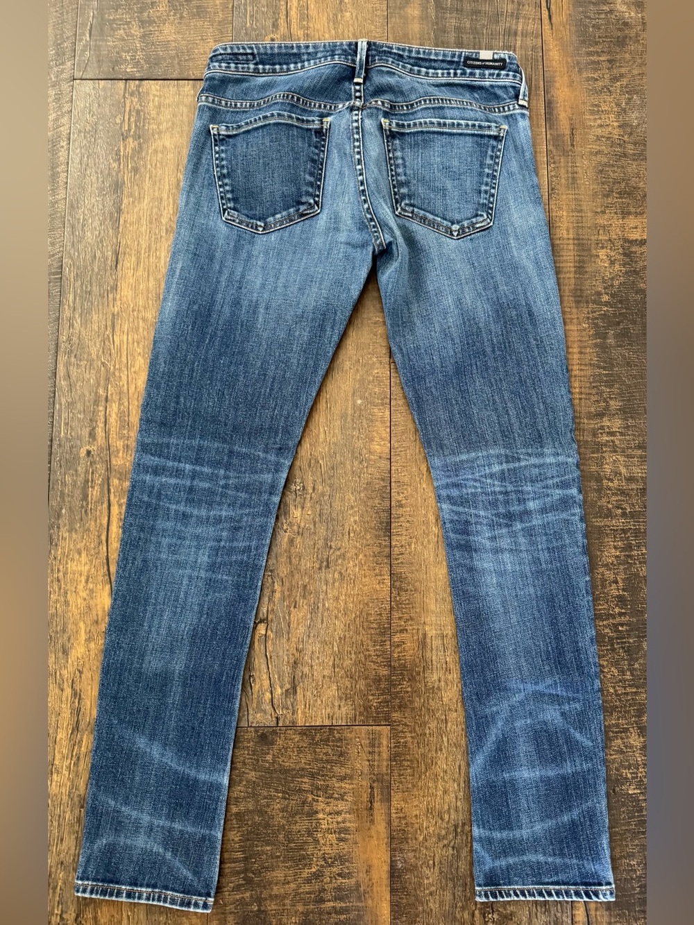Women’s Citizens Of Humanity Slim Straight Denim Jeans in Medium Blue Wash
